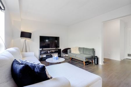 For Lease - 58 Glasgow Crescent, Georgina, Ontario - Photo 5