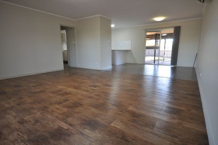 MAGNIFICENT ON MCPHERSON - 4x2 Cooke Point Property - Photo 2