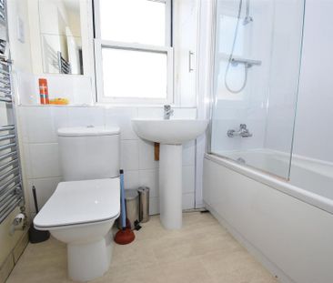 5 bedroom house to rent - Photo 4