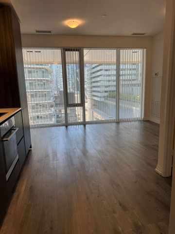 For Lease - 8 Widmer Street Unit# 1608, Toronto, Ontario - Photo 2