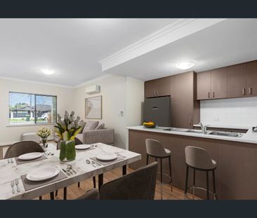 LOCK UP AND LEAVE - Photo 4