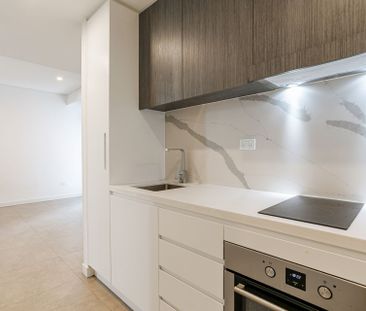 309A/1 Oxford Street, Blacktown - Photo 2