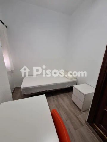 Piso en alquiler en Calle Golfo - Photo 4