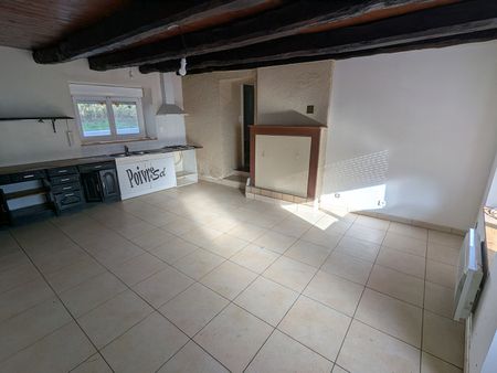 Location Maison 3 pièces 64m² - Photo 3