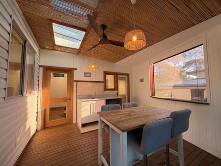 Charming Single-Storey Cottage - Photo 2