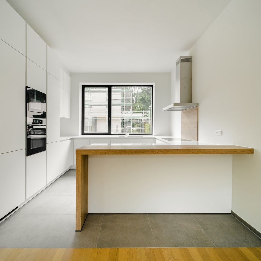 Prins van Oranje, Ukkel - Foto 1