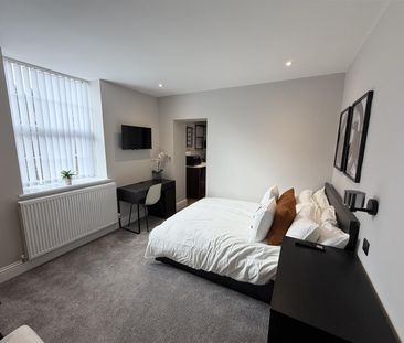 Whetstone Lane, Birkenhead - Photo 4