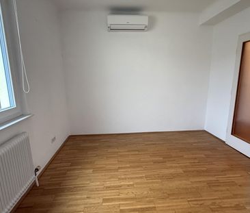 Dommayergasse!!! Klimatisierte DG-Whg ohne Schrägen mit 29m² Terrasse - Foto 4