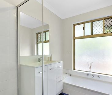 60 Forest Lakes Drive, Thornlie WA 6108 - House For Rent | Domain - Photo 4