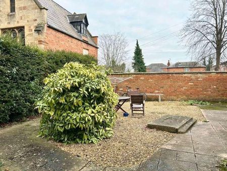 St. Johns House, Banbury, OX16 - Photo 5