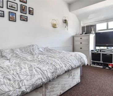 Kingswood Road, Northfield, Birmingham, West Midlands, B31 - Photo 3