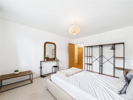 St. Peters Street, Colchester, CO1 1EW - Photo 2