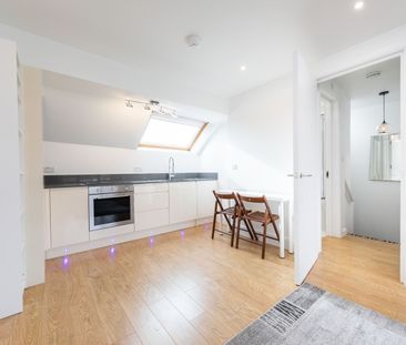 1 Bed Flat, London, NW11 - Photo 5