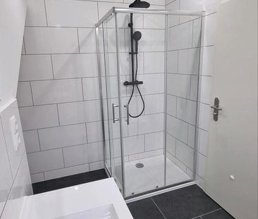 Helles neu saniertes Dachstudio Loft ca. 85 qm 800.- Warm - Foto 1