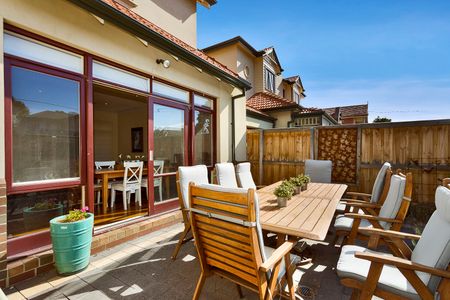 57a Victoria Street, Williamstown VIC 3016 - House For Rent | Domain - Photo 5