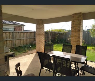 88 Chapman Drive, Wyndham Vale, Vic 3024 - Photo 4