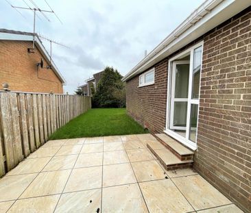 3 bedroom detached bungalow to rent - Photo 4