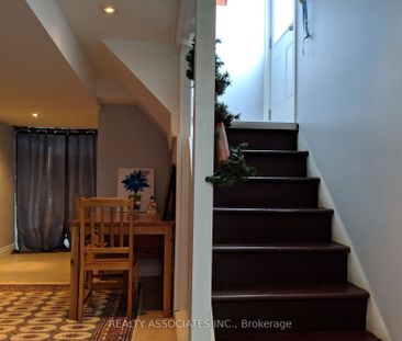 For Lease - 1315 Crossfield Bend, Mississauga, Ontario - Photo 4