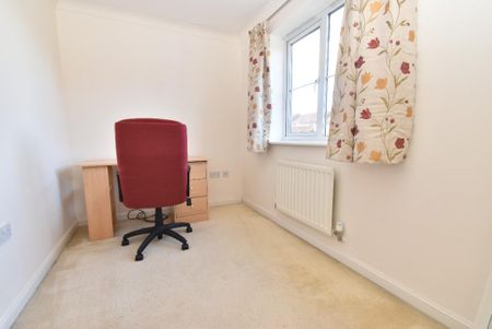 6 bedroom detached house to rent - Photo 3