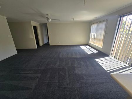 13/24-26 Demestre Street, Yass NSW 2582 - Townhouse For Rent | Domain - Photo 3