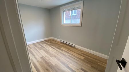 56 Dundas Street Unit 2, 2 bed, 1 bath **$500 OFF FIRST MONTHS RENT** - Photo 2
