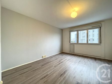 Location Appartement 3 pièces 71m² TROYES 10000 - Photo 3