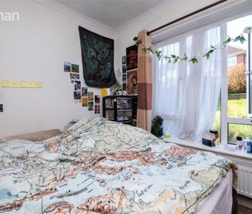 4 bedroom terraced house to rent - Photo 5