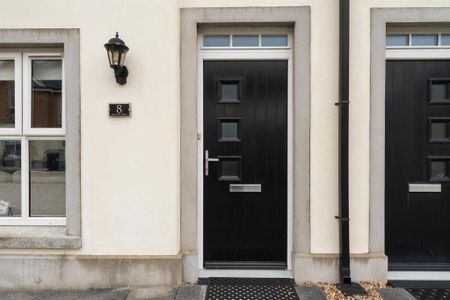 8 Rocklyn Drive, Donaghadee, BT21 0FP - Photo 2