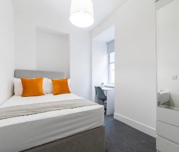 2 bedroom parking to rent - Photo 2