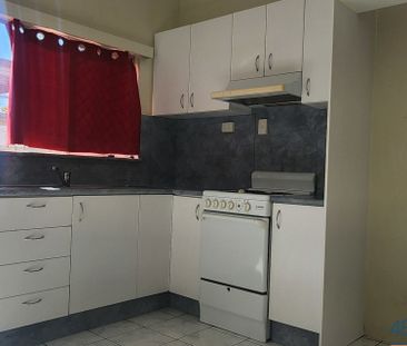 2 bedroom with a Bath! - Photo 2