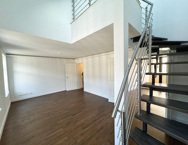 Ein Traum! Maisonette im Dach! + Lift + Parkett + Fußbodenhzg. + Wanne & Dusche + Gäste-WC + Loggia - Photo 1