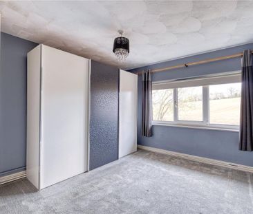 2 bedroom maisonette to rent - Photo 3