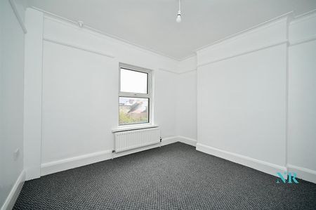 1 Orchard Place, Newtownards, BT23 7AE - Photo 4