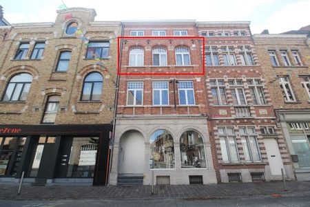 APPARTEMENT MET TERRAS EN 1 SLAAPKAMER IN CENTRUM IEPER - Foto 5