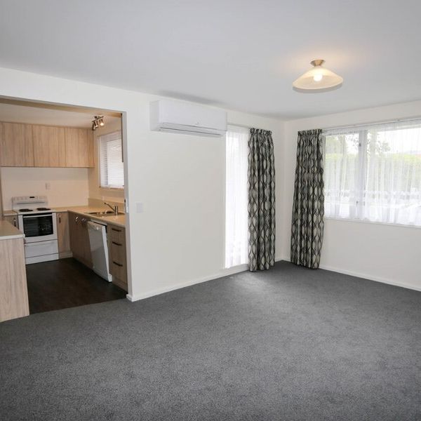 Convenient Location in Somerfield- 2 Bedroom modern unit - Photo 1