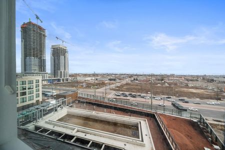 For Lease - 2920 Highway 7 Road Unit# 711, Vaughan, Ontario - Photo 2