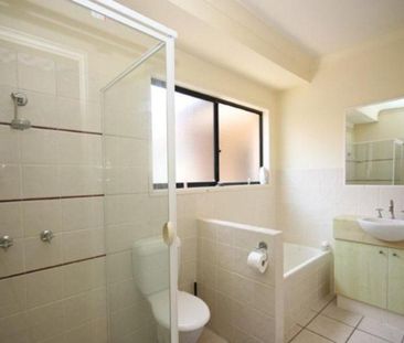 Centrally Located Upper Coomera Home - Photo 6