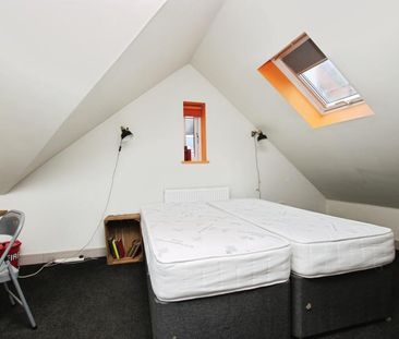 4 bedroom townhouse to rent - Photo 1