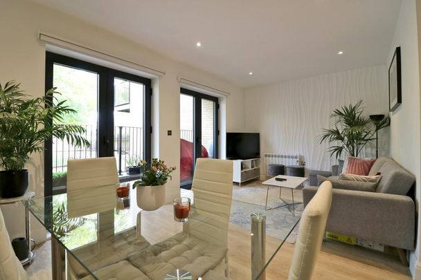 1 bedroom apartment to rent - Photo 1