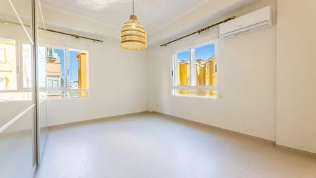 Piso de alquiler en Avenida Avenida Reino de Valencia, 81, Gran Via - Photo 4