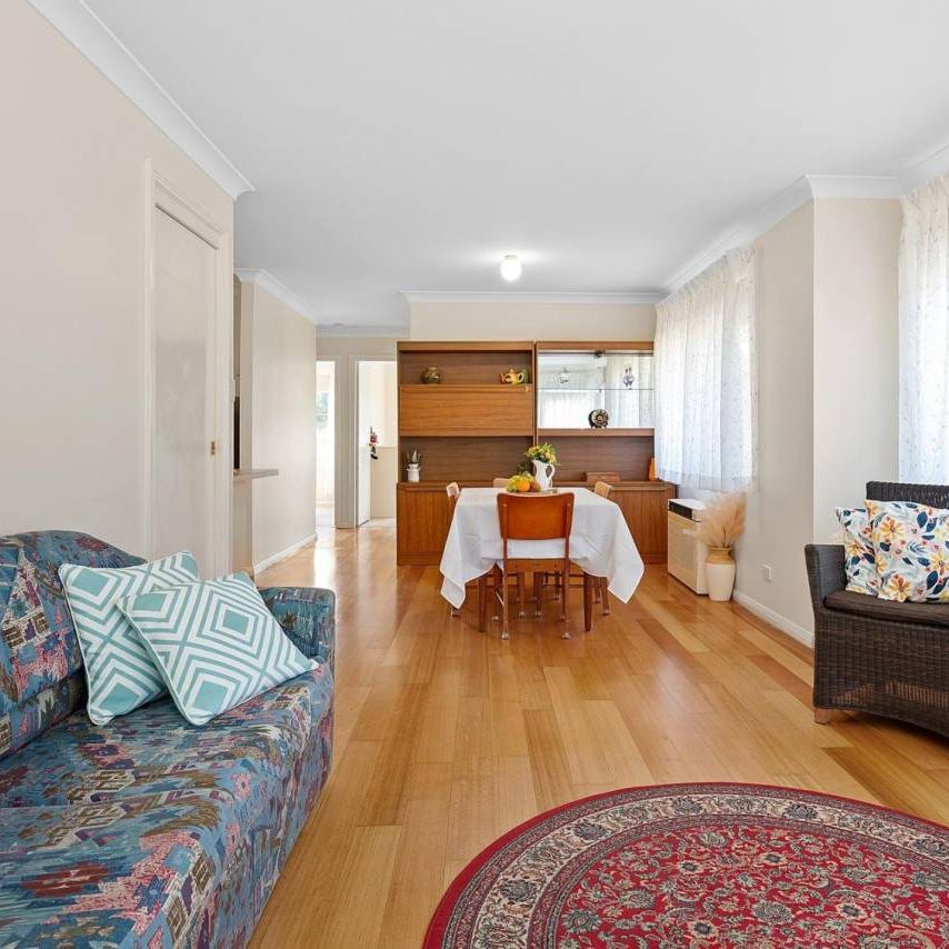 LOW MAINTENANCE LIVING IN CONVENIENT LOCATION!! - Photo 1