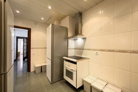 Avinguda Diagonal, Barcelona, Catalonia 08037 - Photo 3