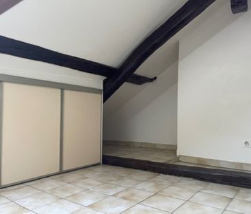 Libre le ..Maintenant Mt Loyer :418,85 Mt des charges :60 - Photo 2