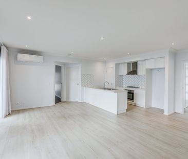 Spacious Modern Home with Dual Living - Photo 6