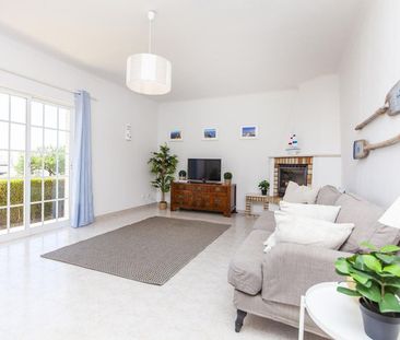 Rua dos Taxistas - Photo 4