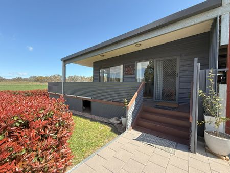 Country Cottage with Rural charm - Photo 5