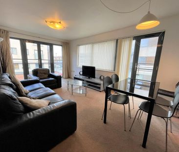 2 bedroom apartment to rent - Photo 2