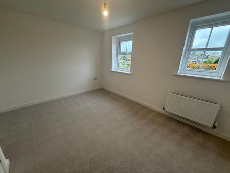 3 bedroom terraced house to rent - Photo 4