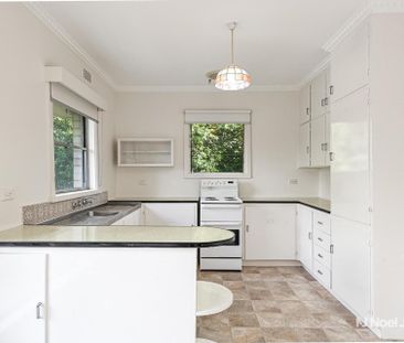 45 Angus Avenue, RINGWOOD EAST - Photo 1