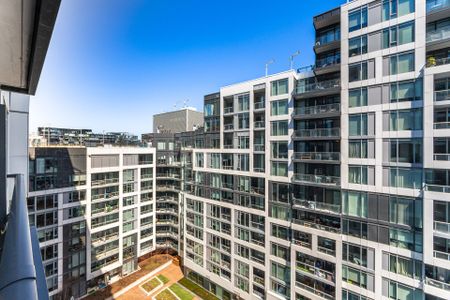 For Lease - 27 Bathurst Street Unit# 1012, Toronto, Ontario - Photo 4